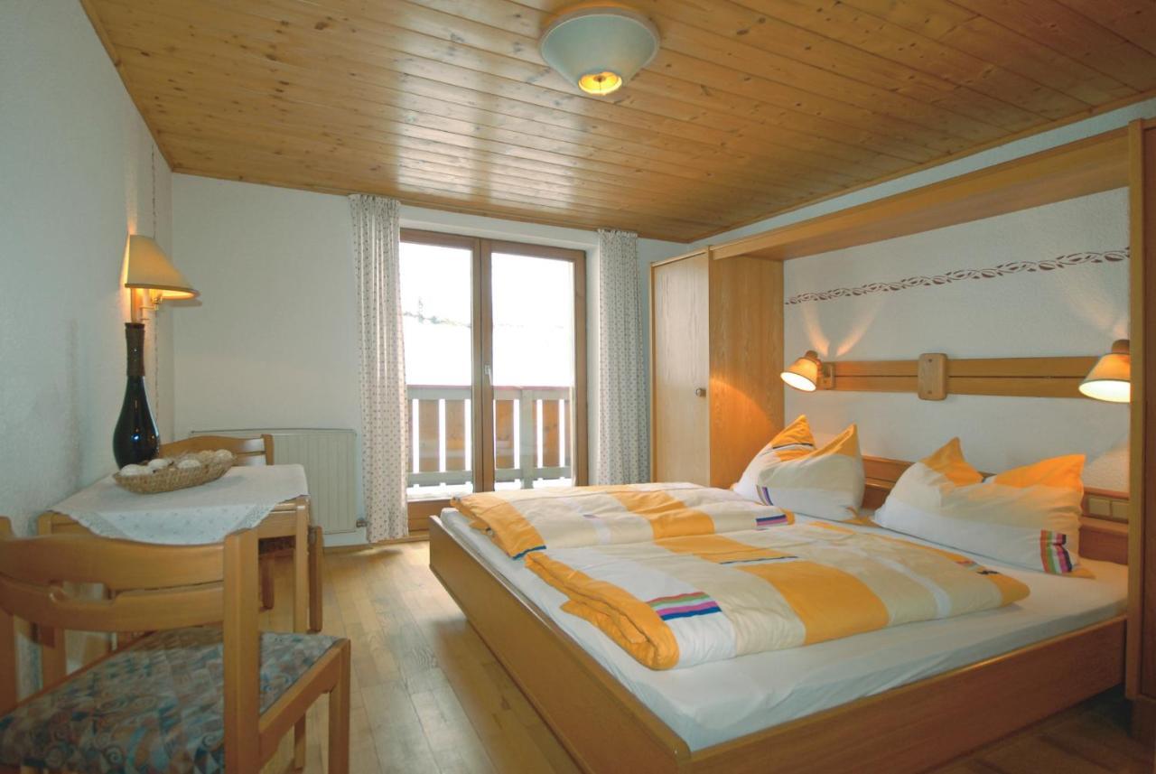 Fruehstuecks- & Apartmenthaus Maislau راوريس الغرفة الصورة
